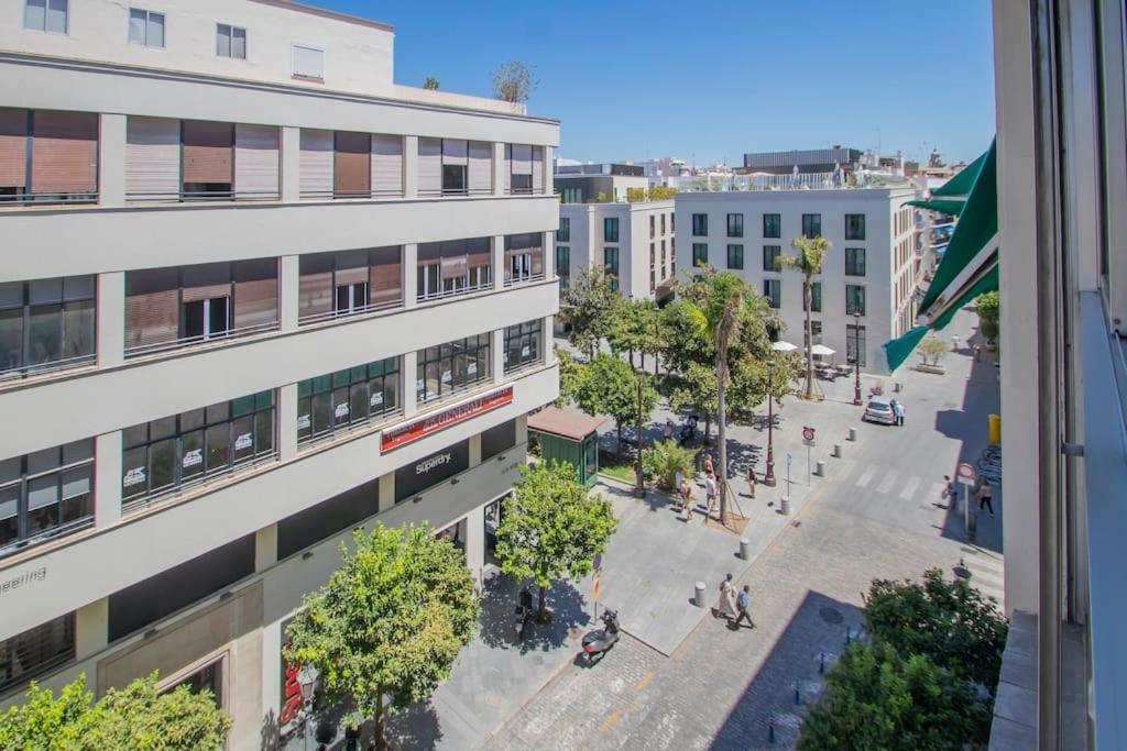 Muy Centrico, Tranquilo Y Confortable **a/c-wifi** Appartement Sevilla
